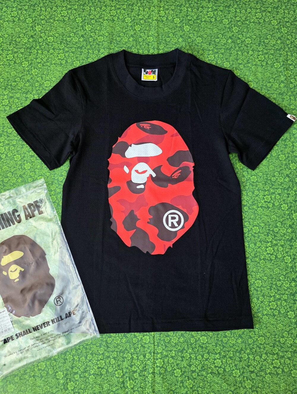 New BAPE Red Camo Ape Head Short Sleeve Tee in Small